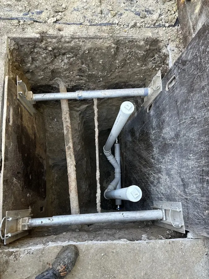 Experienced plumber completing Drain Cleaning work in Prospect Heights